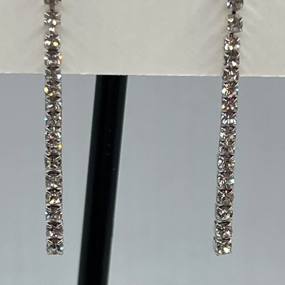 Baubles Chandelier Austrian Crystal Silver Earrings $12 EA or Bundle 3/$20 - Picture 5 of 8